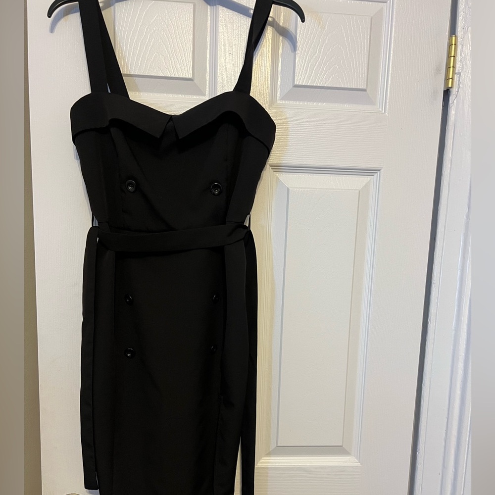 Two strap buttons down dress!
